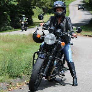 Meet your Posher, Geraldyne colanse